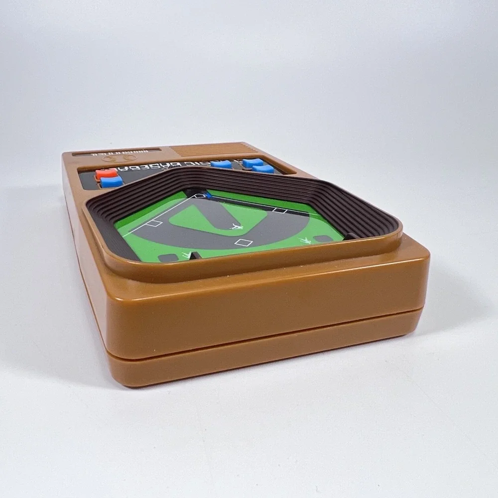 2001 Mattel‎ Classic Baseball Handheld Electronic Game Tested and Working